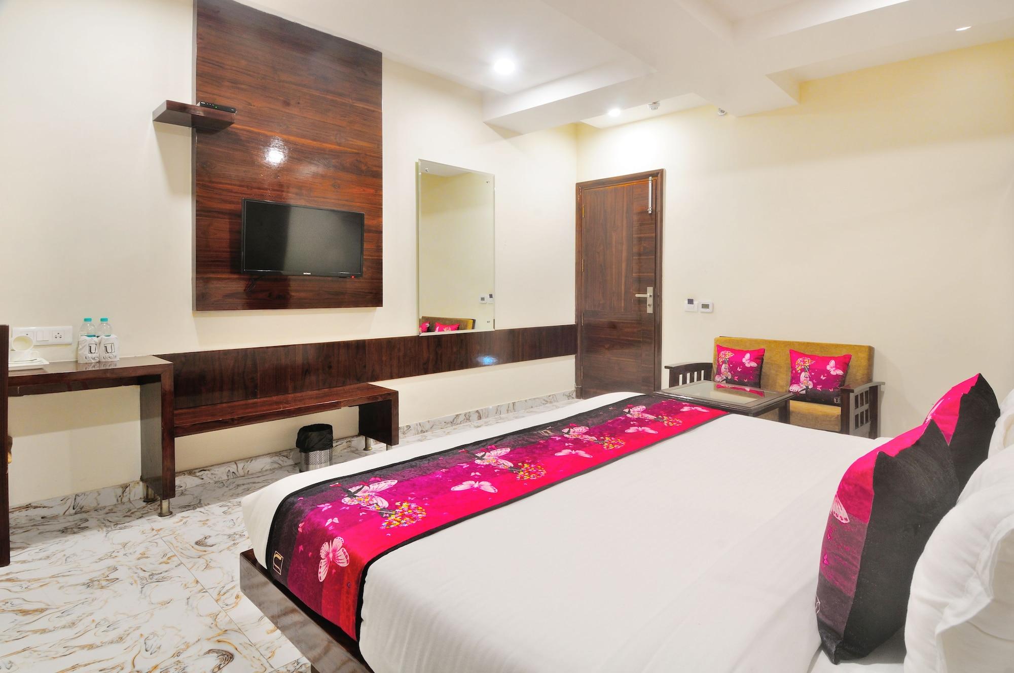 Staybook-Jyoti Mahal A Heritage Hotel Ню Делхи Екстериор снимка