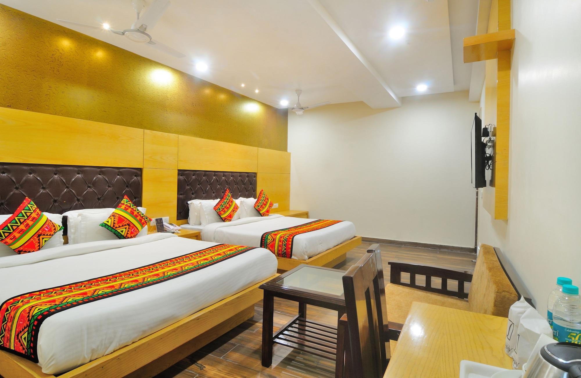 Staybook-Jyoti Mahal A Heritage Hotel Ню Делхи Екстериор снимка