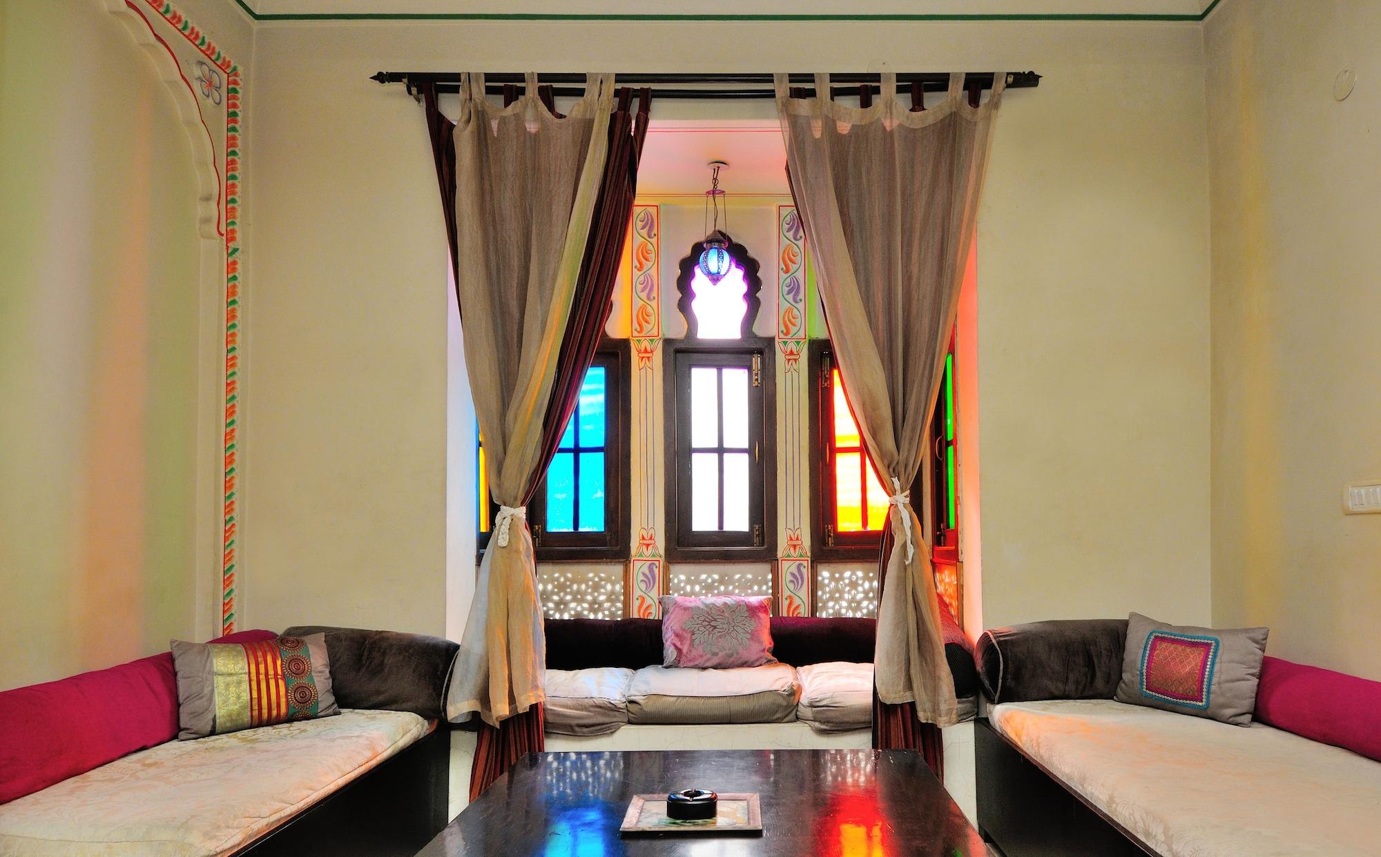 Staybook-Jyoti Mahal A Heritage Hotel Ню Делхи Екстериор снимка