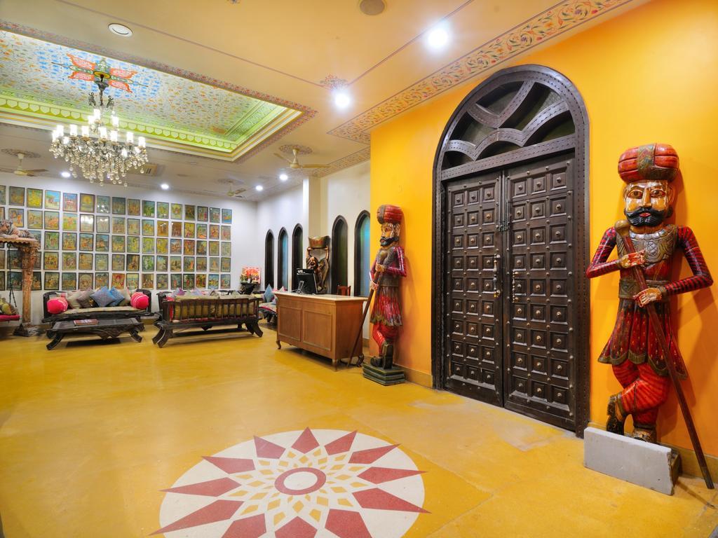 Staybook-Jyoti Mahal A Heritage Hotel Ню Делхи Екстериор снимка