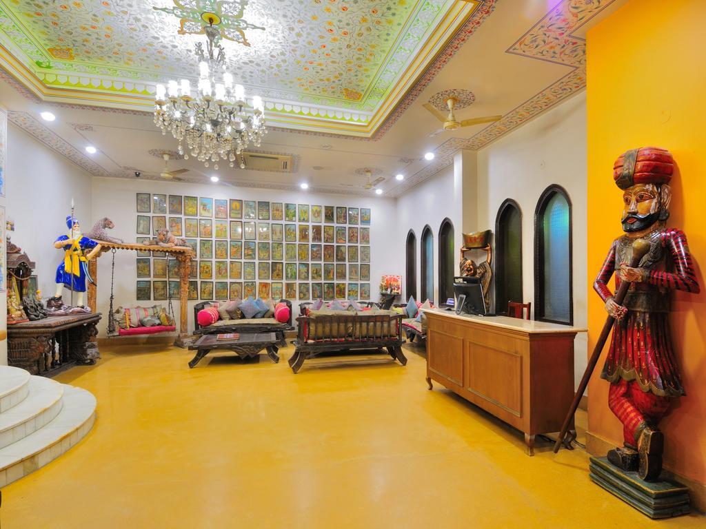 Staybook-Jyoti Mahal A Heritage Hotel Ню Делхи Екстериор снимка